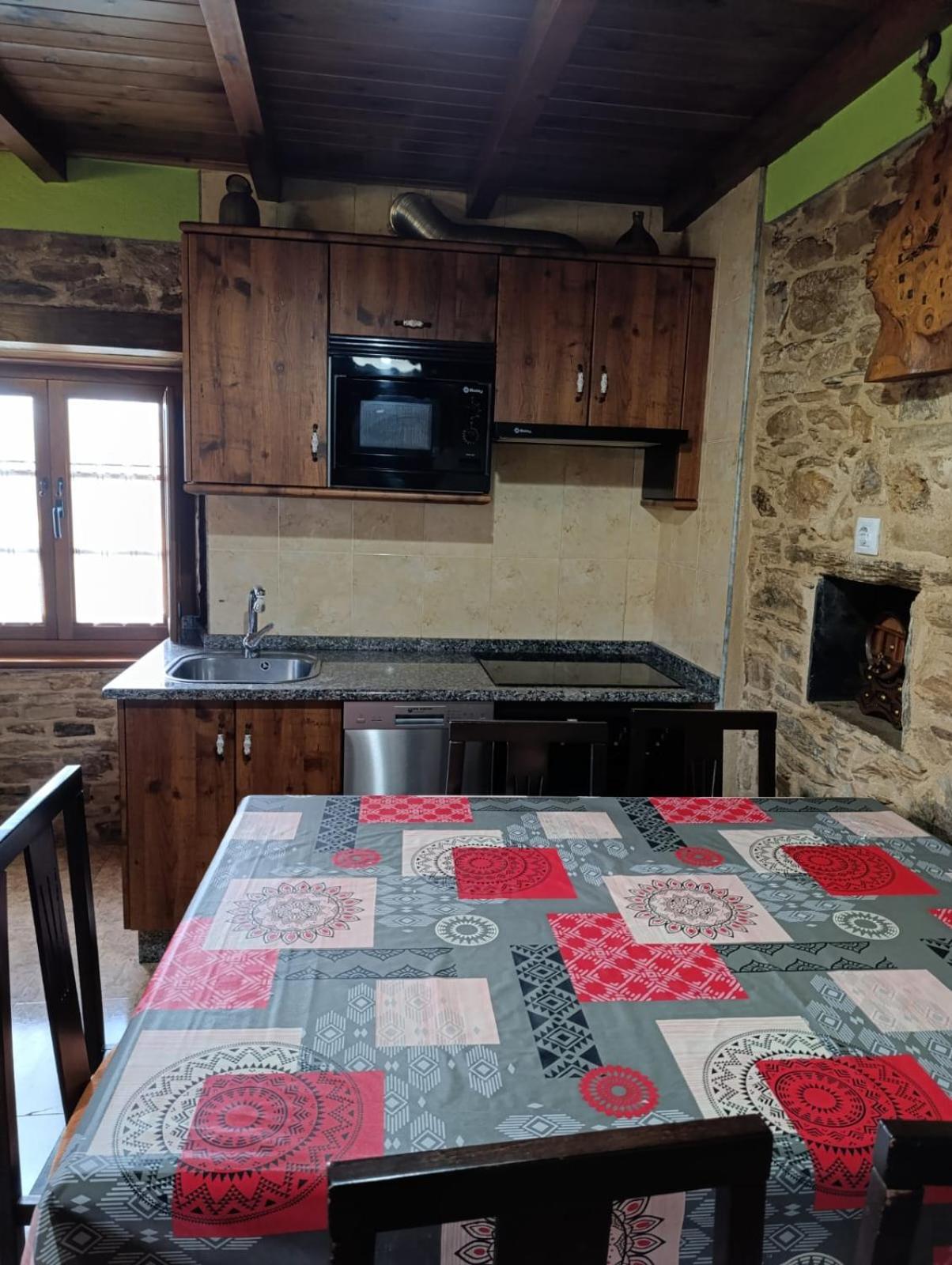 Apartamentos Rio Eo San Tirso de Abres Ngoại thất bức ảnh